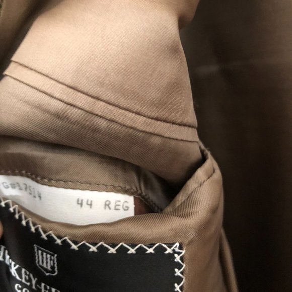 HICKEY FREEMAN Silk/Wool Sport Coat Size 44R - Picture 7 of 12